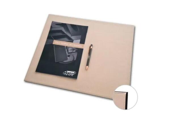 Bandeja de escritorio reversible SWITCH de piel sintética negra y beige 50 x 40 cm